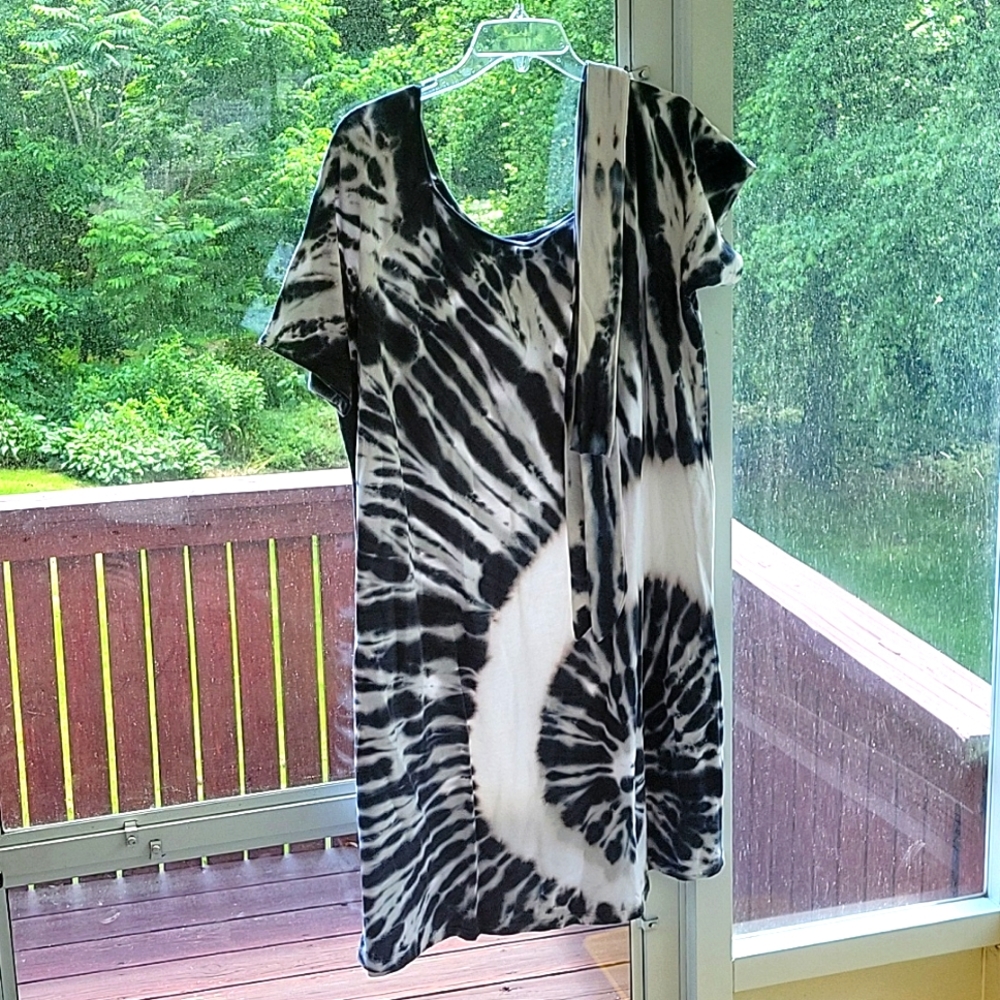 Torrid Tye-Dye Tee-shirt Dress